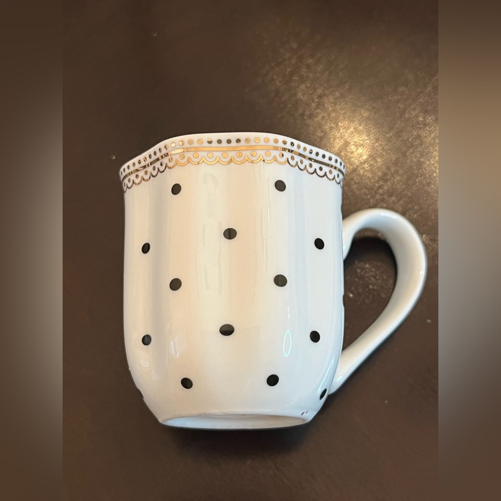 NIB Grace espresso Black
Stripes & Dots porcelain cups and saucers - Picture 7 of 11